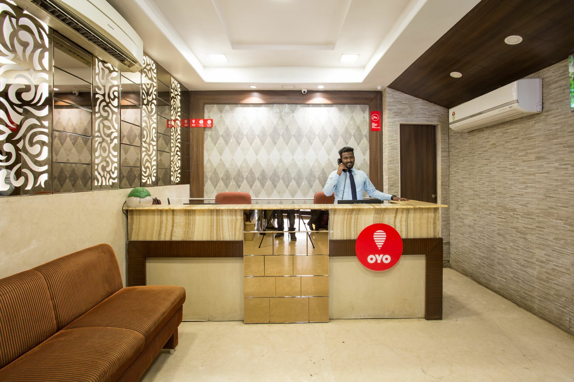 Oyo 10007 Hotel Grace Residency ムンバイ エクステリア 写真